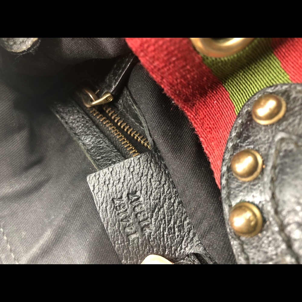 Authentic Gucci purse - Picture 11 of 16